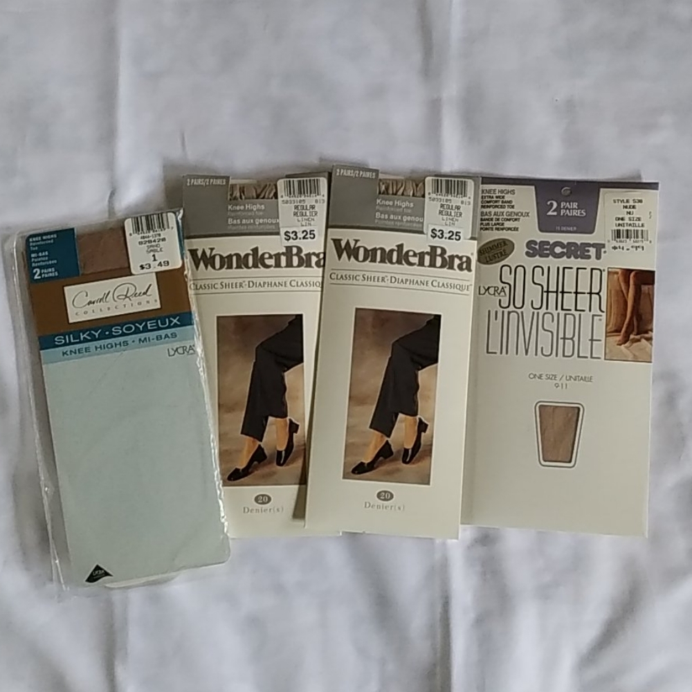 WonderBra/ Secret/Carroll Reed Knee Highs